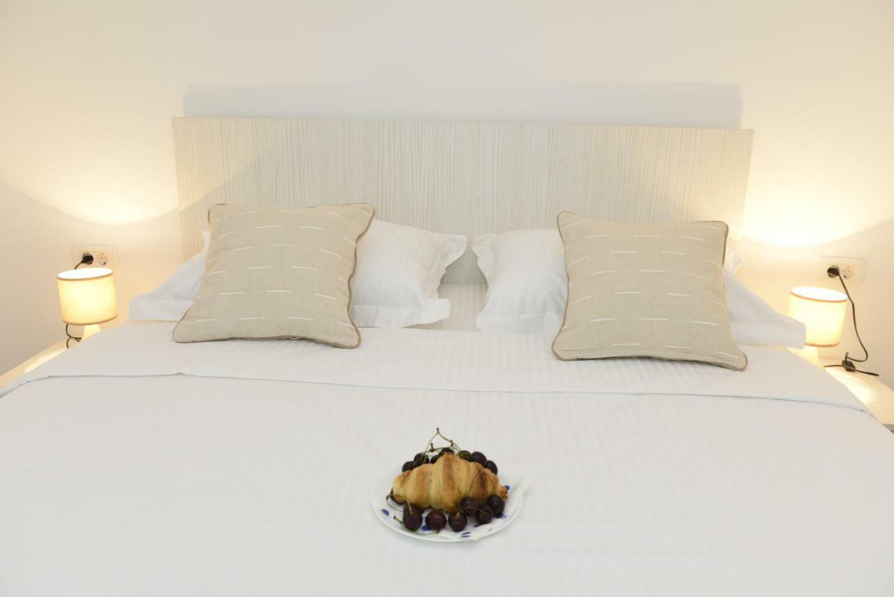 Apartmani Stefanija ティヴァト エクステリア 写真