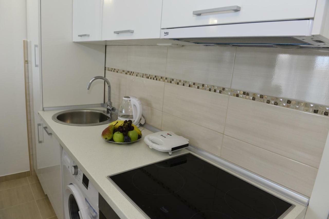 Apartmani Stefanija ティヴァト エクステリア 写真