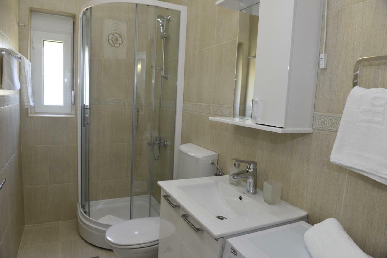 Apartmani Stefanija ティヴァト エクステリア 写真