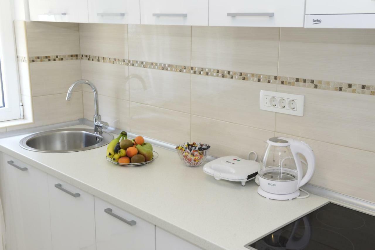 Apartmani Stefanija ティヴァト エクステリア 写真